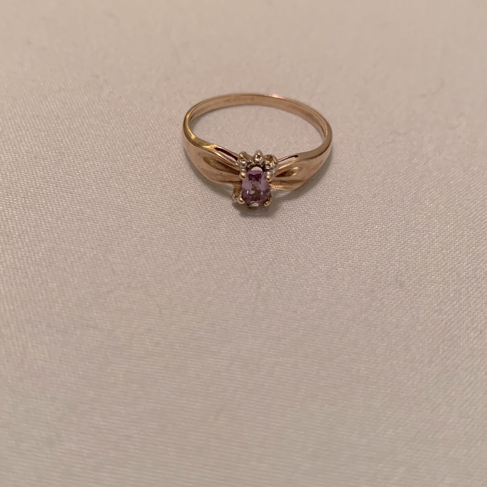 Small gold ring